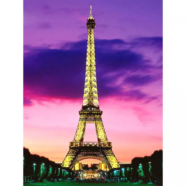 Diamantový-obraz-Eiffelova-veža-večer