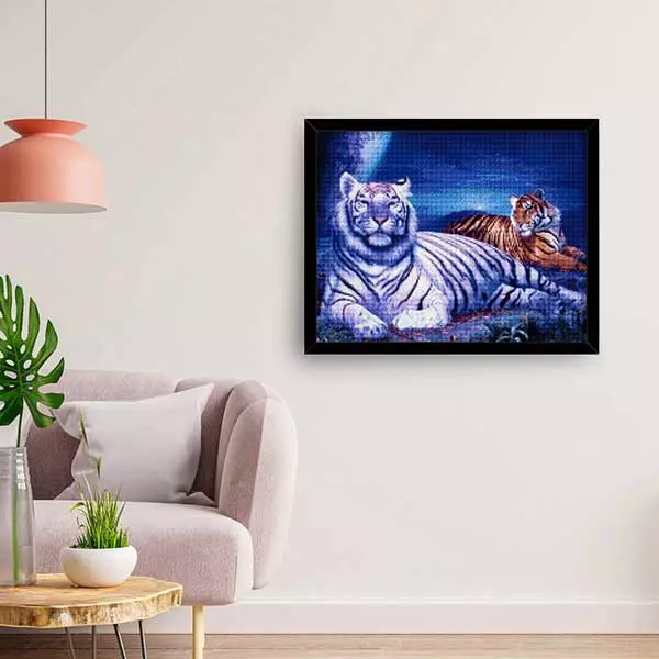 Diamantové-maľovanie-obraz-driemajúce-tigre-stena